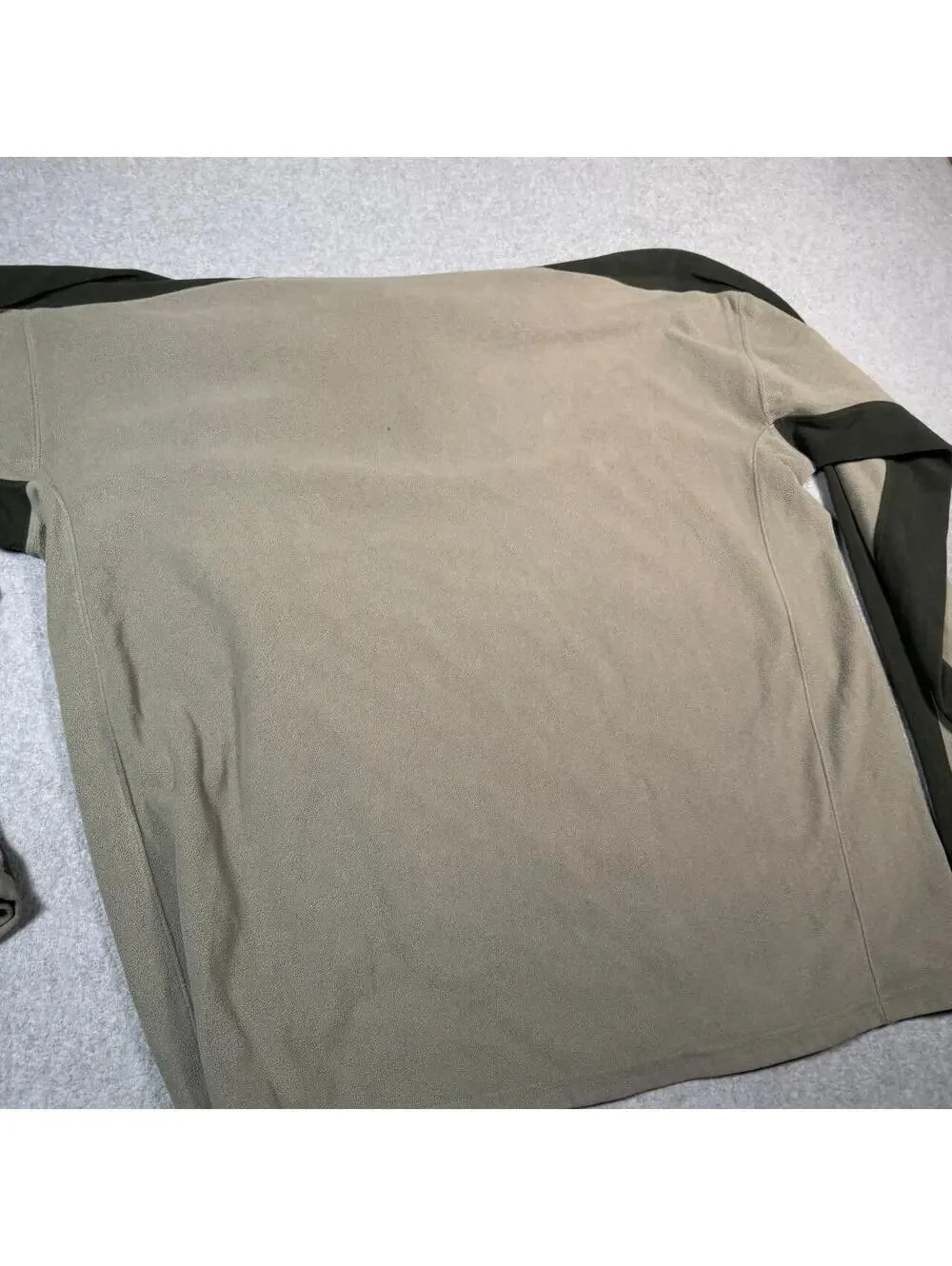 Green north face fleece quarter zip